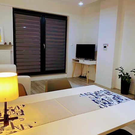 Apartament Dobry Dom Warszawa ภายนอก รูปภาพ