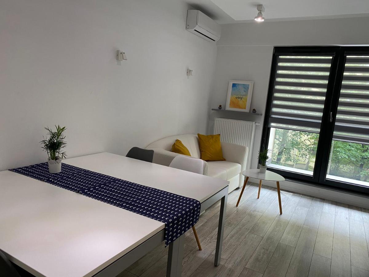 Apartament Dobry Dom Warszawa ภายนอก รูปภาพ